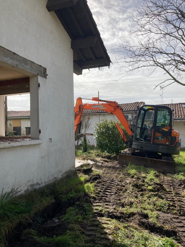 démolition d'une maison traditionnelle R+1 à la teste de buch