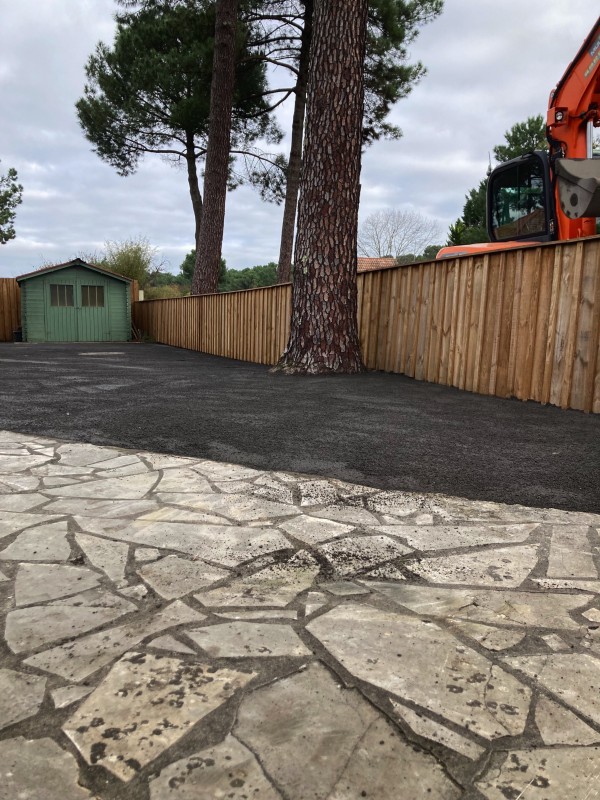 refection allée calcaire guja,n mestras