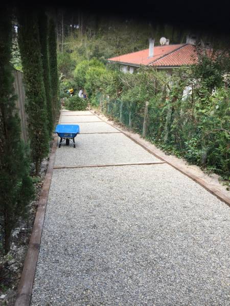 allée calcaire Andernos