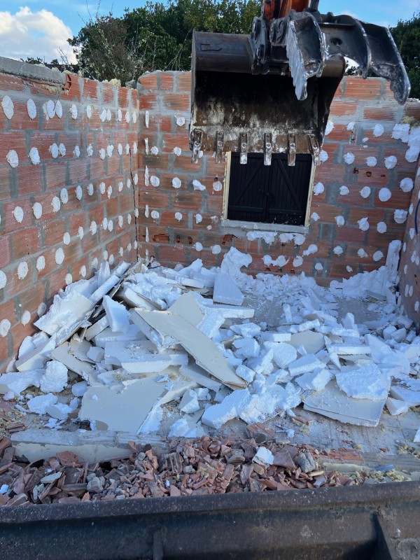 Démolition d'une maison à Andernos-les-Bains